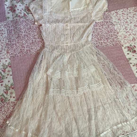 Beautiful gunne sax lace dress - Picture 5 of 6